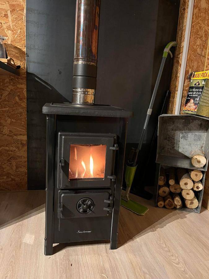 Maison de campagne pour 4 personnes, avec jardin et vue ainsi que vue sur le lac et terrasse à Saint-Pierre-Eynac - 3