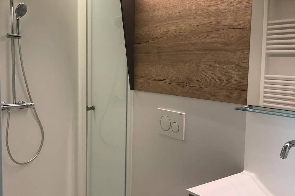 Doppelzimmer mit Dusche, Wc - Weinidylle Opitz in Illmitz, Neusiedlersee-Hügelland