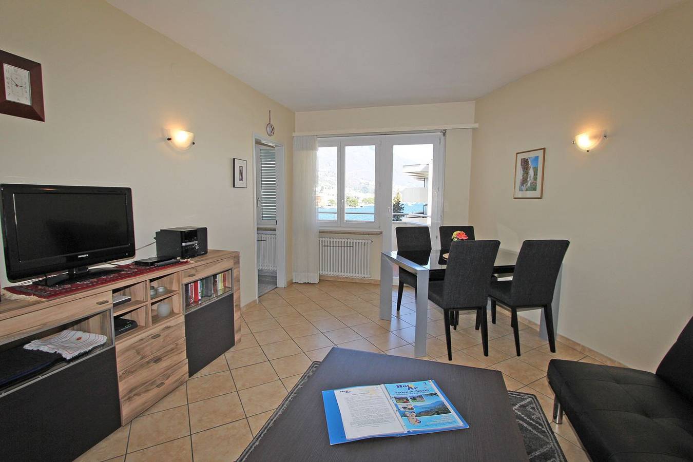 Appartamento intero, Casa Varesi, 5. Stock in Locarno, Alpi Ticinesi e del Verbano