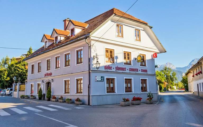 Maison d’hôte, avec Terrasse et Jardin à Kamnik