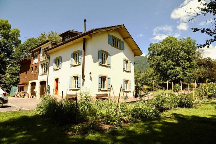 Gîte pour 4 personnes, avec jardin à Blonay - 2