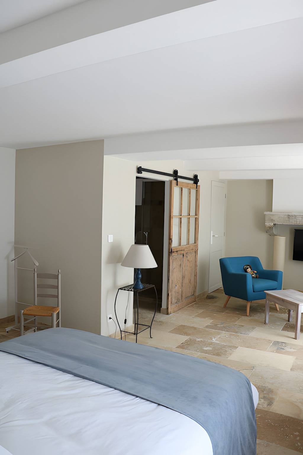 Chambre d’hôtes « Chambre Lavande » avec vue montagne, Wi-Fi et climatisation in Charols, Région de nyons