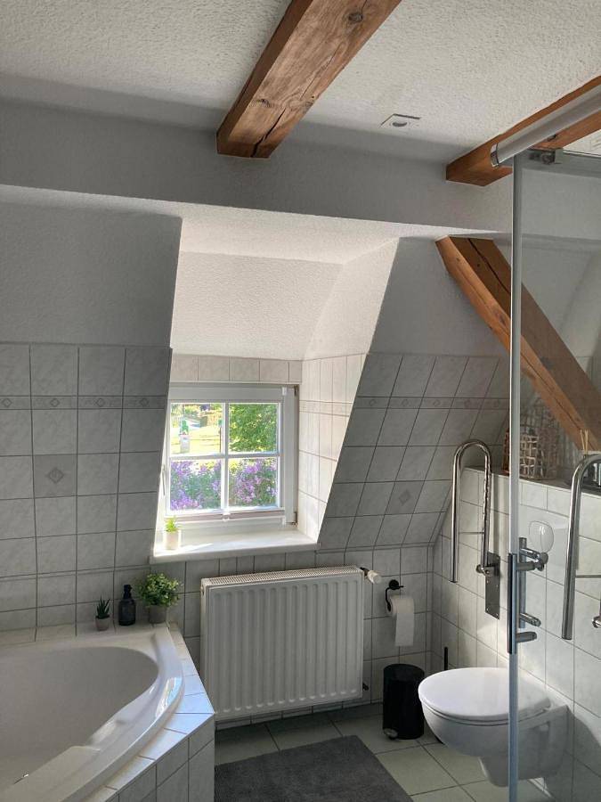 Ferienwohnung für 5 Personen, mit Garten und Sauna sowie Ausblick in Kuhlen-Wendorf - 3