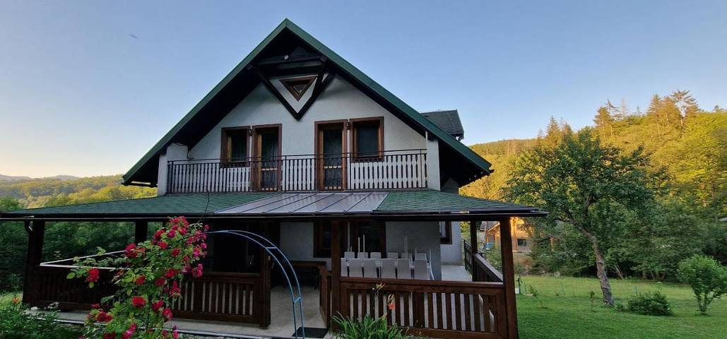 Chalet für 25 Personen, mit Balkon und Whirlpool sowie Terrasse und Garten in der Slowakei - 2