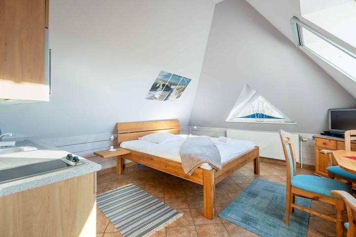 Ganze Wohnung, Ferienwohnung Maashof Störtebeker in Husum für bis zu 3 Personen in Husum, Nordfriesland