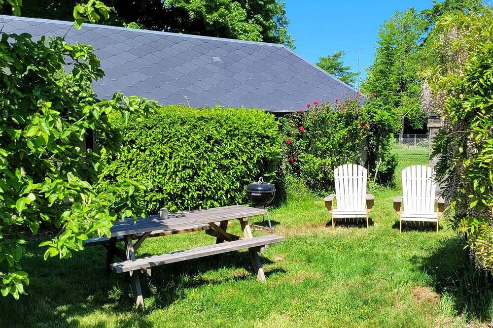 Gîte des 3 Vaches : cheminée, piscine et jacuzzi in Calleville, Région de Bernay