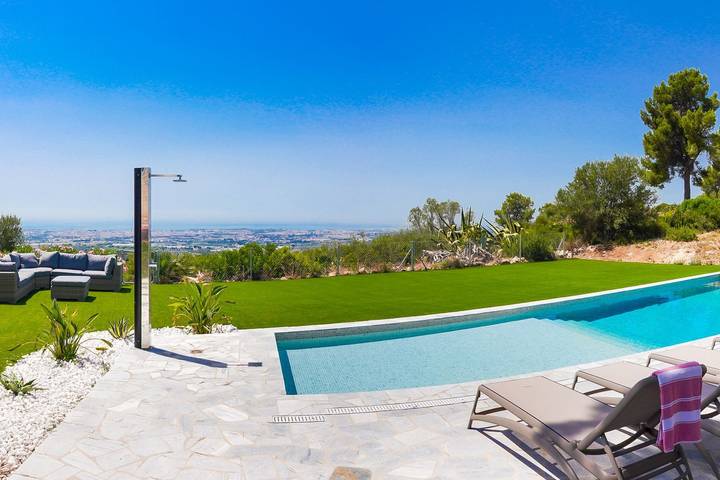 Chalet para 12 personas, con terraza y jardín en Provincia de Barcelona - 2