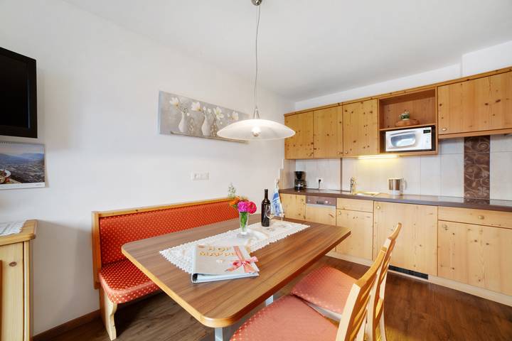 Ferienwohnung für 6 Personen, mit Garten im Dorf Tirol - 4