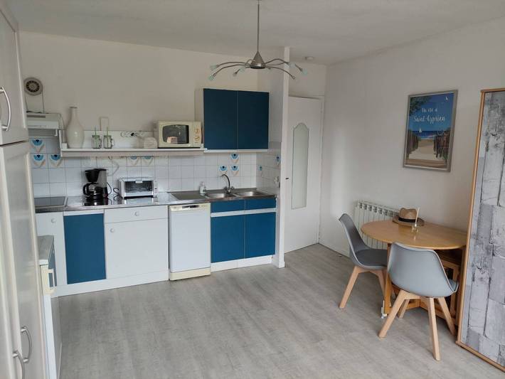 Gîte pour 4 personnes dans Saint-Cyprien-Plage - 2