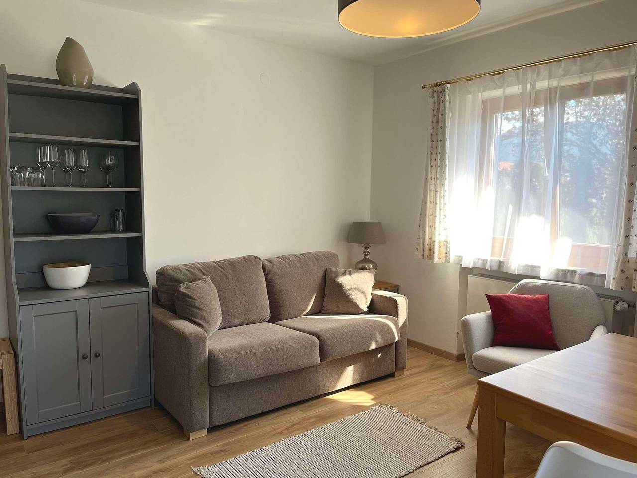 Ganzes Studio, Haus Waltraud - Haus Waltraud - Doppelzimmer (1) ohne Küchenzeile in Bad Wiessee, Bayerische Alpen