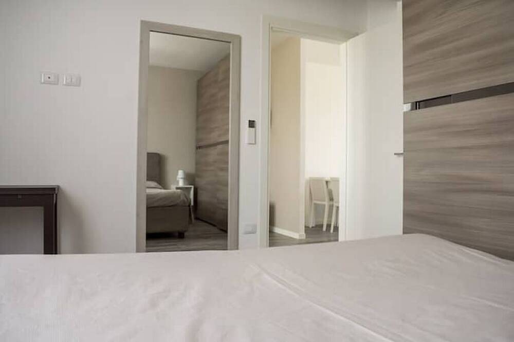 Apartamento entero, Home suites home - Zafferano - (1.6 km from Peschiera del Garda) in Valeggio sul Mincio, Provincia de Verona