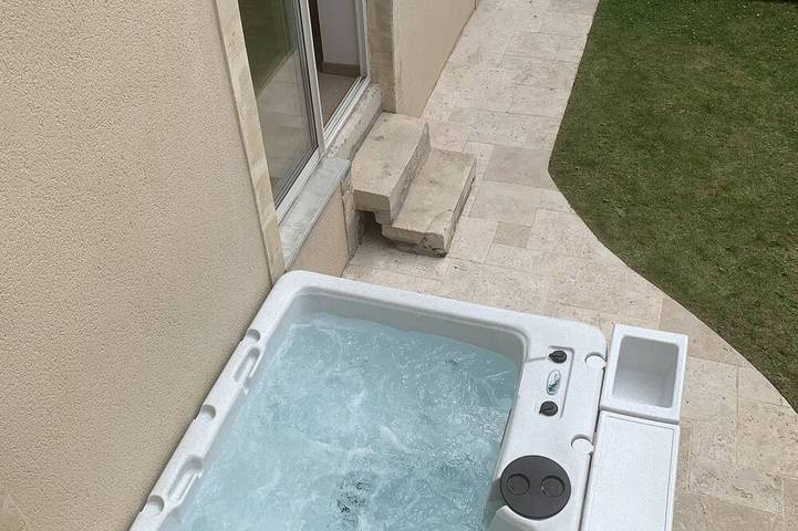 Maison de vacances pour 6 personnes, avec jardin ainsi que jacuzzi et terrasse - 1