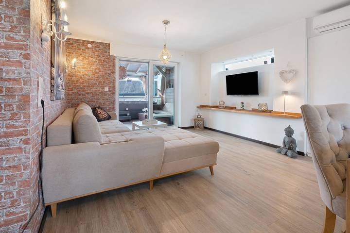 Ferienwohnung für 5 Personen, mit Whirlpool und Balkon in Rhein (Deutschland) - 2