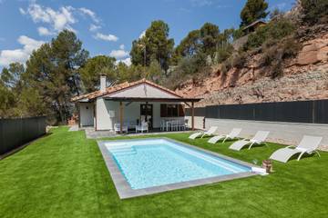 Casa De Vacaciones para 6 Personas en Castellnou de Bages, Provincia de Barcelona, Foto 3