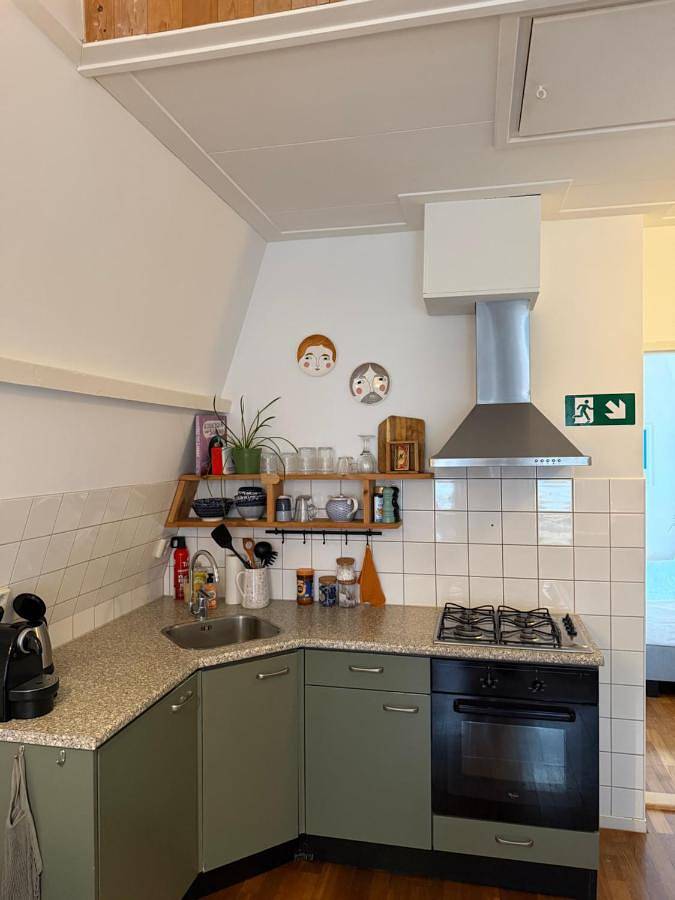 Apartment with Terrace in Alkmaar, Mer du Nord Pays-Bas