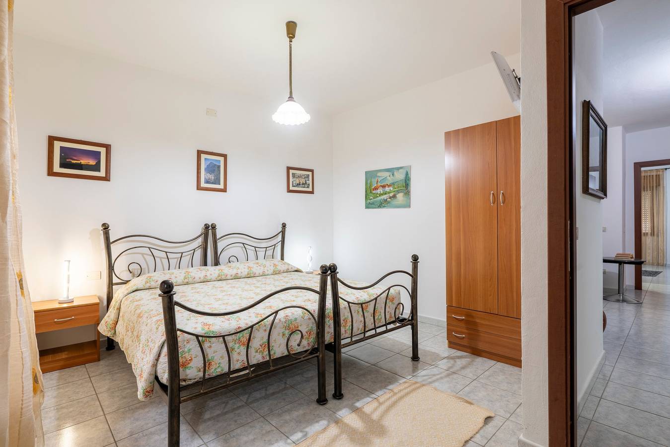 Double Room 205 with Air Conditioning in Jerzu, Barbagia