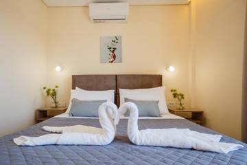 Vakantiehuis voor 10 Personen in Laganas, Zakynthos, Afbeelding 3