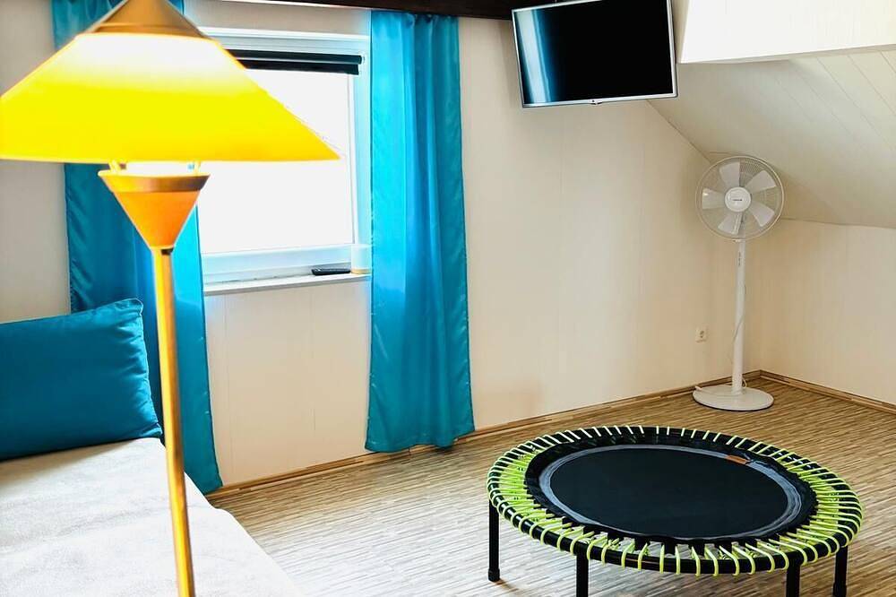 Ganze Wohnung, Frau Holle - 4 Sterne Maisonette Ferienwohnung in Wolfhagen, Hessisches Bergland