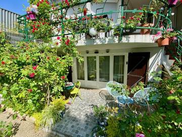 Gîte pour 2 personnes, avec jardin et terrasse à Bagneux