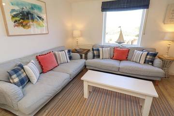 Holiday Home for 6 People in Bamburgh, Northumberland Coast, Photo 4