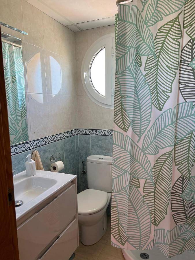 Gîte pour 5 personnes, avec Balcon ainsi que Terrasse et Piscine dans Los Nietos - 2