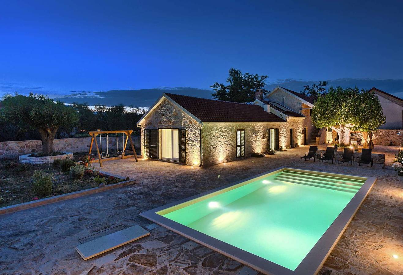 Ferienhaus Oliva - mit privatem Pool und 10 min zum Strand in Grad Benkovac, Zadar