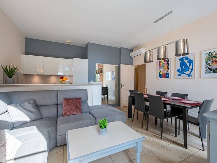 Ferienwohnung für 4 Personen, mit Kinderpool und Terrasse sowie Garten in Cannes - 2