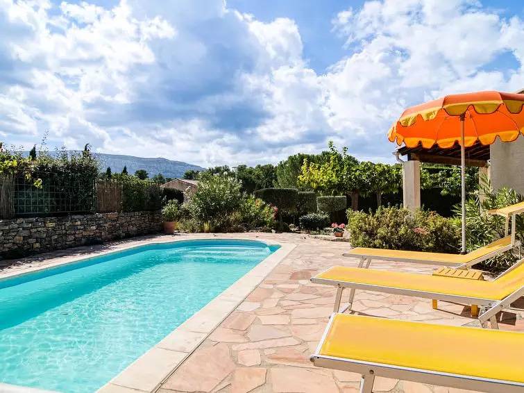 Maison 8 Personnes in Nans-les-Pins, Región Brignoles