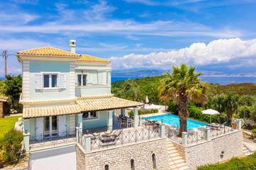 Villa for 6 People in Corfu, Greece, Photo 3