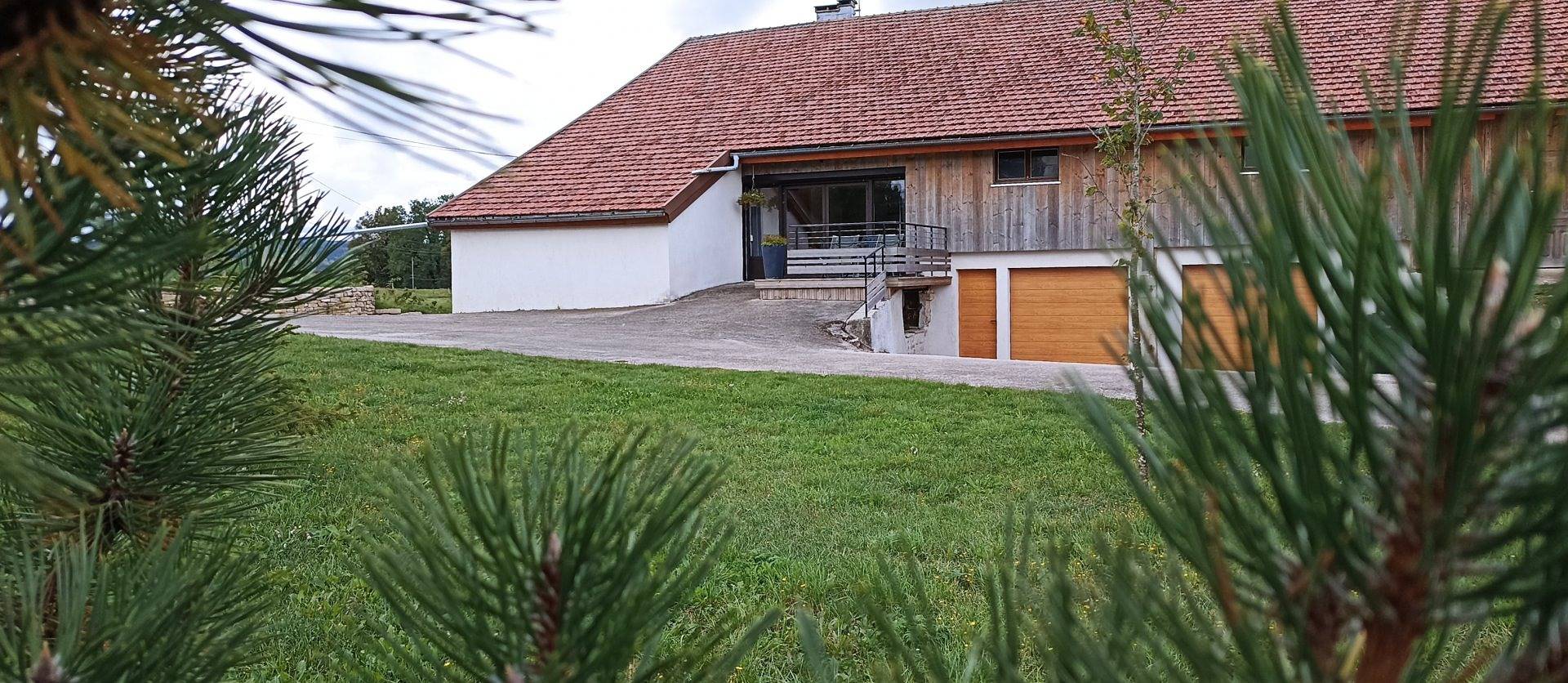 Au Grand Cœur Chaux : le studio in Guyans-Vennes, Doubs