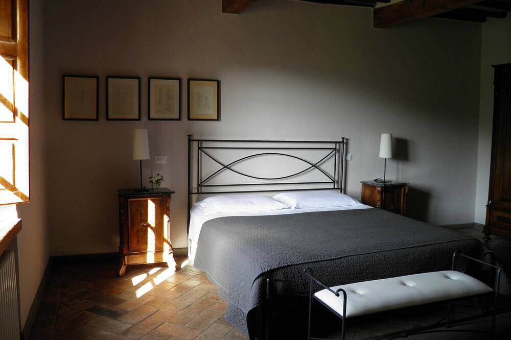 Historisches Bauernhaus aus dem 18. Jahrhundert - mit privatem Pool (für 9-13 Personen) in Pieve Santo Stefano, Valtiberina