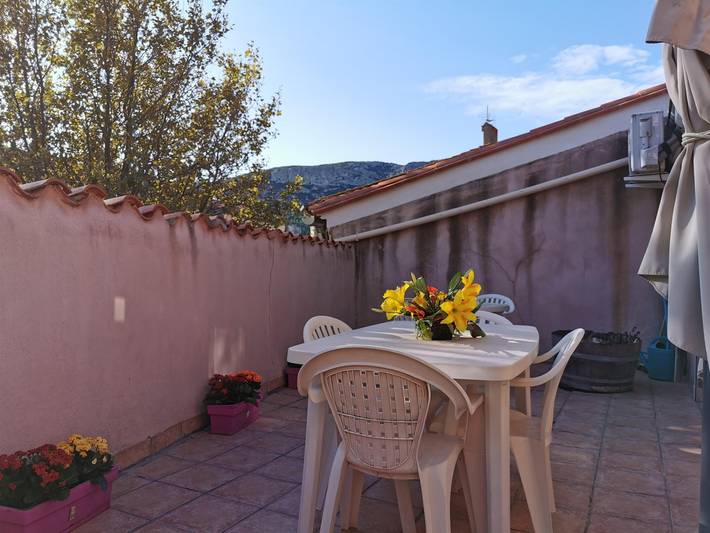 66G123109 in Vingrau, Mediterranean Coast (France)