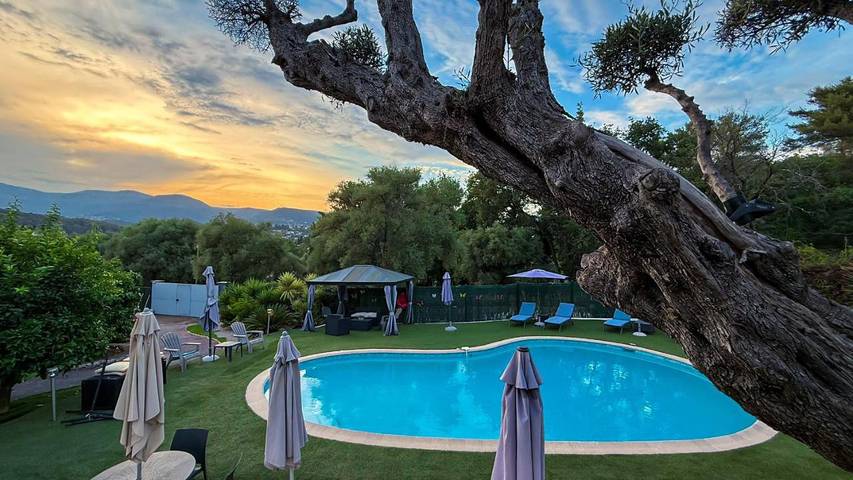 Maison d’hôte pour 4 personnes, avec jardin ainsi que vue et piscine à Vence - 3