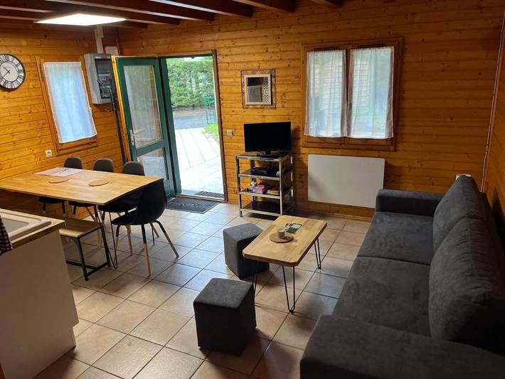 Camping pour 4 personnes, avec jardin ainsi que bassin pour enfant et piscine, animaux acceptés à La Teste-de-Buch - 2