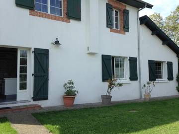 Gîte pour 6 personnes, avec jardin à Saint-André-de-Seignanx