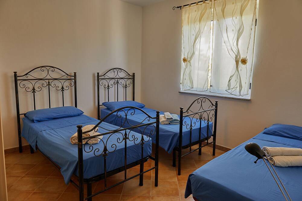 Ganze Wohnung, Badolato Wohnungen: White Beach, Sun. Juni / Juli Angebot 100 Euro / Woche / Person in Badolato, Catanzaro Provinz