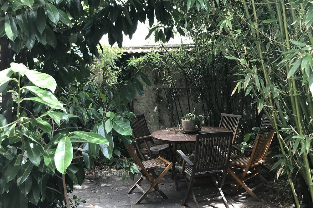 Hermosa casa antigua de 110 metros cuadrados en la puerta de París in Fontenay-sous-Bois, Valle del Marne