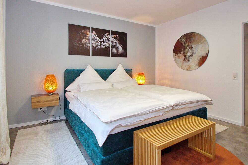 Ganze Wohnung, Stylisches 80qm-Serviced Apt| 6P/80m2 | barrierearm | Geschäft, Kur, Familie in Bad Lippspringe, Nordrhein-Westfalen