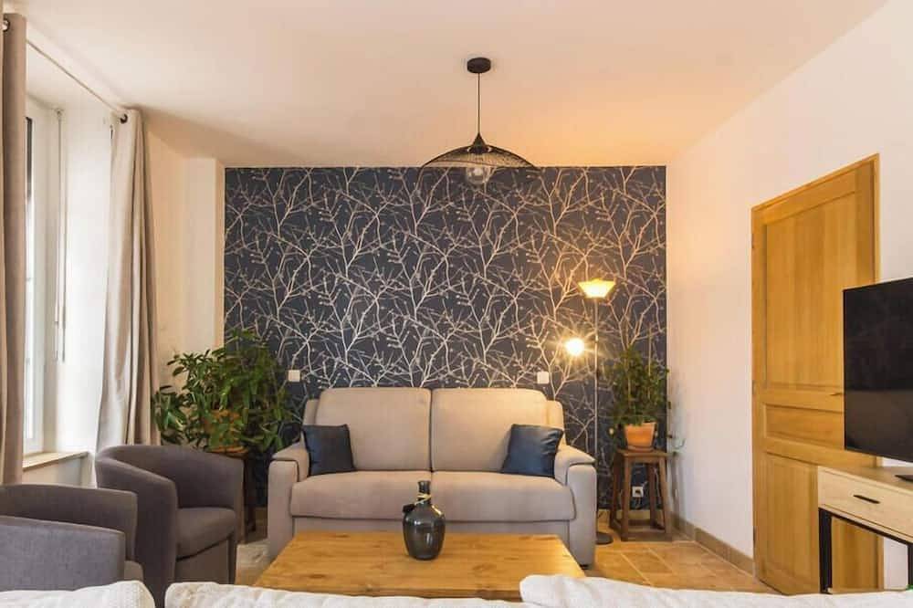 Casa urbana en el centro histórico in Villedieu-les-Poêles, Côte de la Déroute