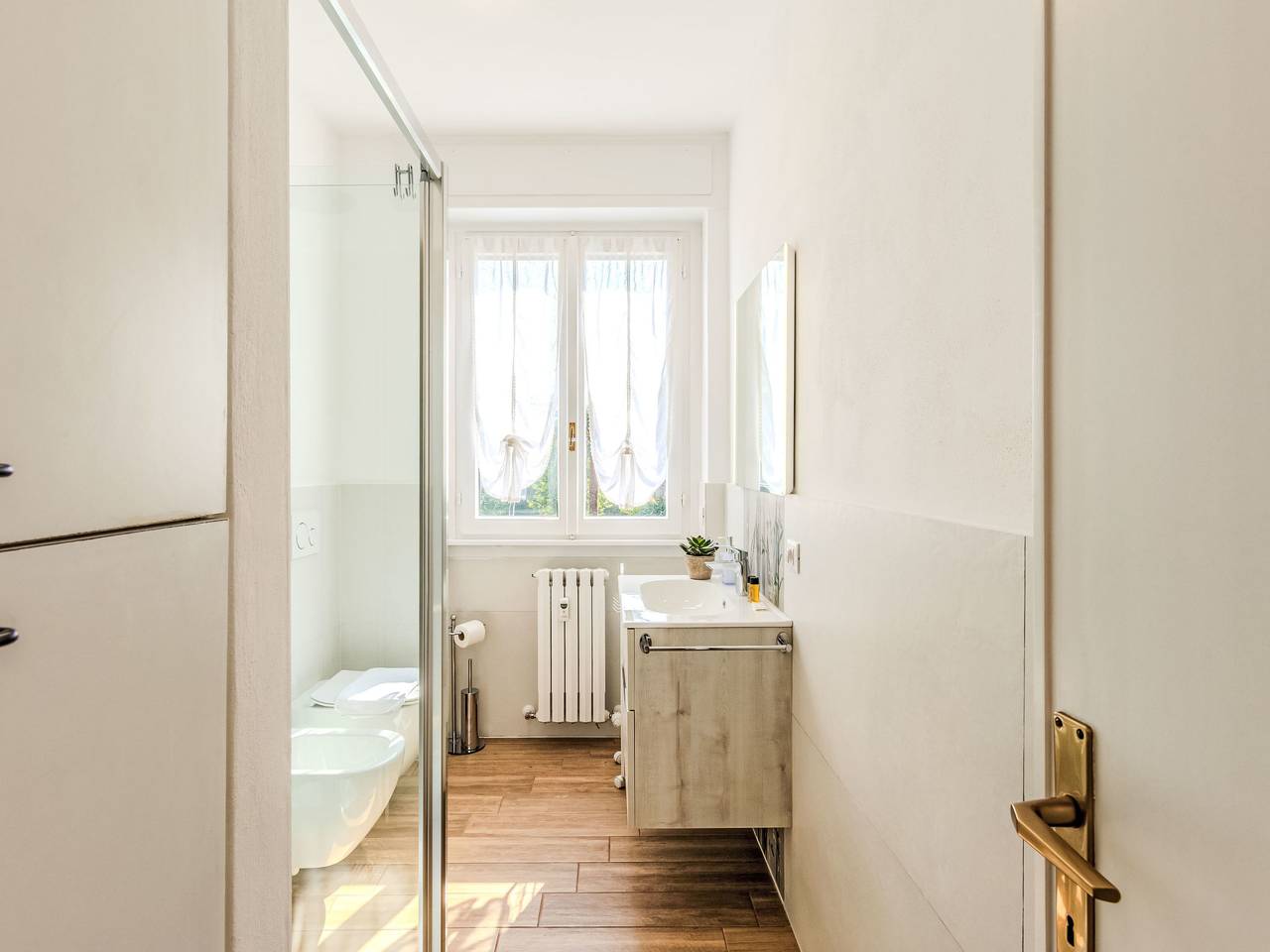 Geheel appartement, Casa di Edi in Dervio, Comomeer