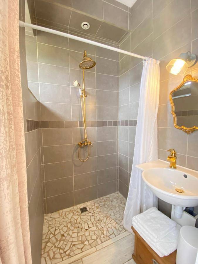 Location de vacances pour 4 personnes, avec jacuzzi et terrasse à Cérons - 2