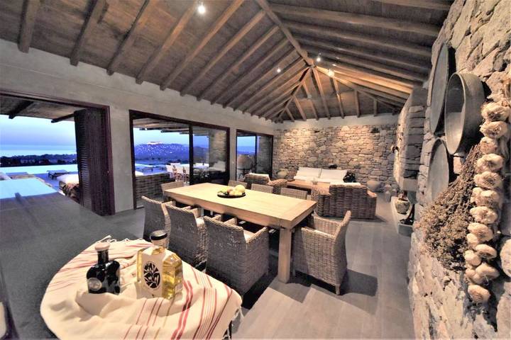 Ferienhaus für 13 Personen, mit Ausblick und Garten sowie Pool, mit Haustier in Petra (Griechenland) - 2