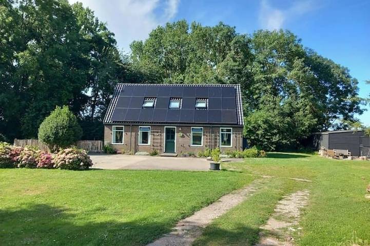 Ferienhaus für 7 Personen, mit Terrasse und Garten in Hoorn