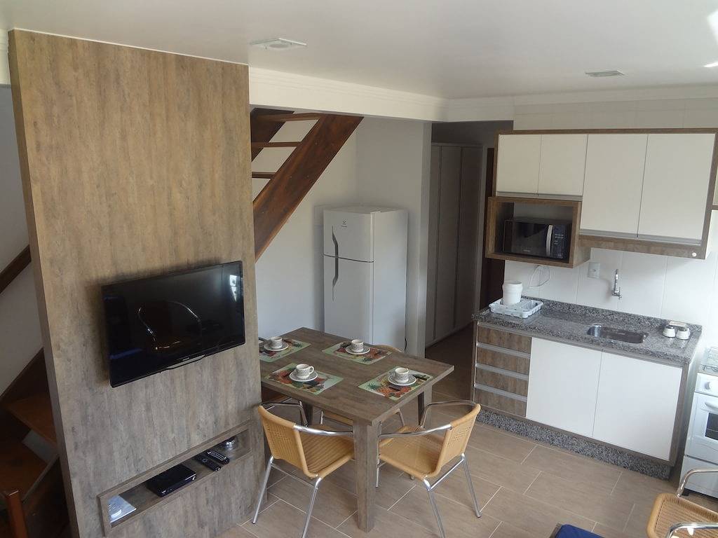 Ganze Wohnung, Abdeckung B Strand Mit 2 Schlafzimmern Und Jacuzi in Bombinhas, Litoral Catarinense