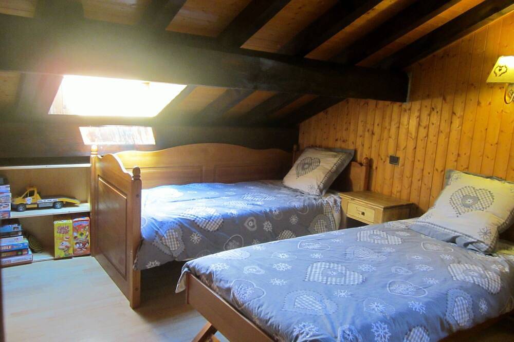Chalet**  Confort Agreable, Vue Magnifique, Jardin Prive De 400 M2 Plein Sud in Les Gets, Les Portes du Soleil
