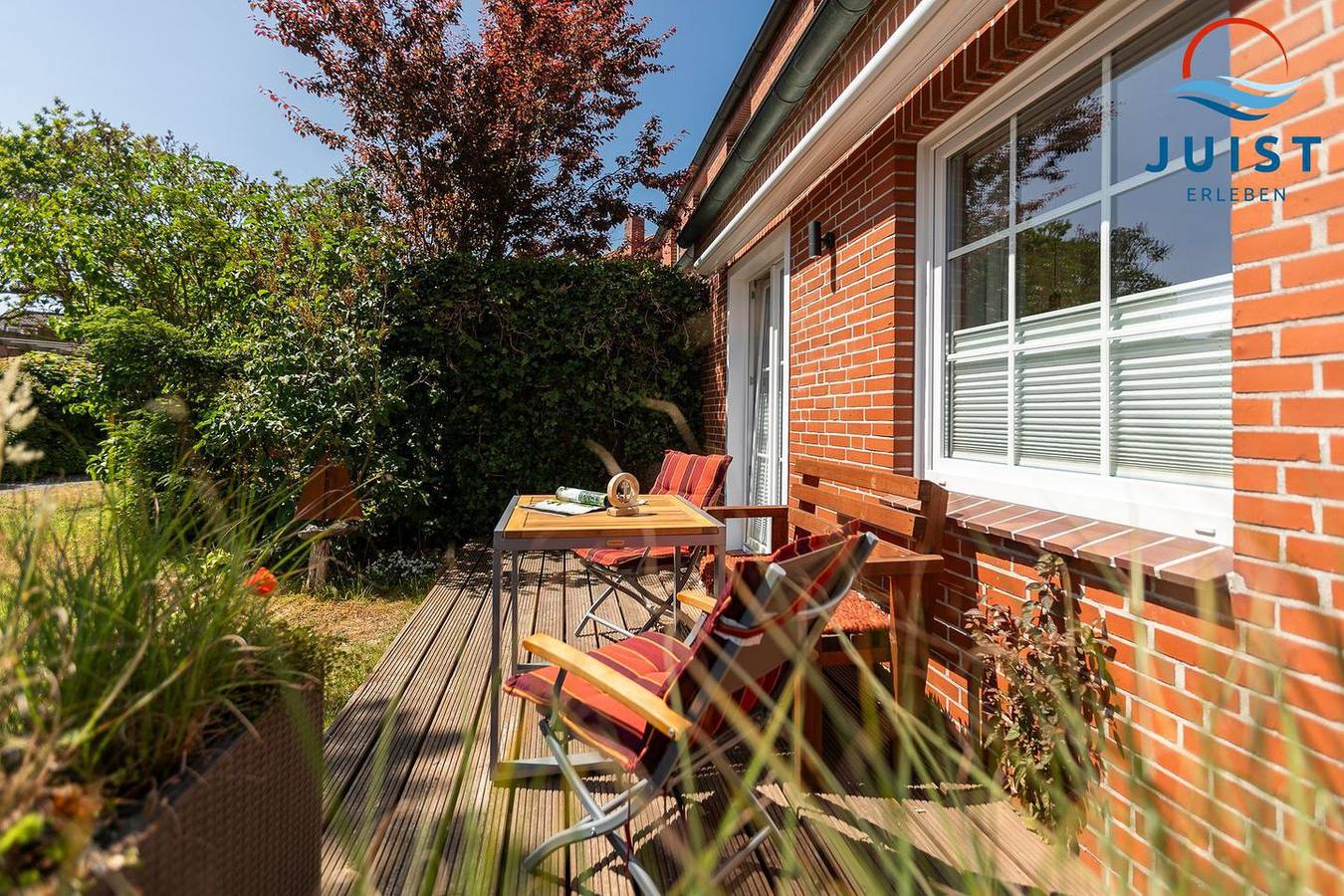 Entire apartment, Freundliche helle Ferienwohnung, ideal für Paare, mit Südterrasse im Ostdorf in Juist