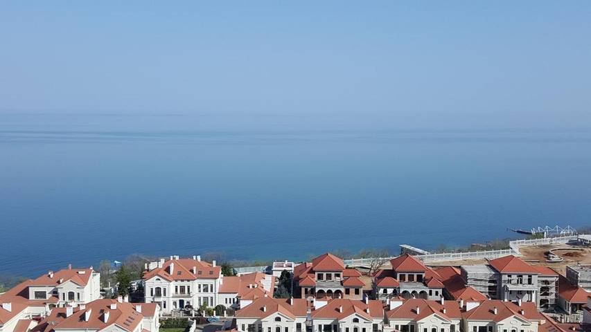Apartamento para 4 personas, con jardín además de vistas y sauna, Familias con niños en Odesa