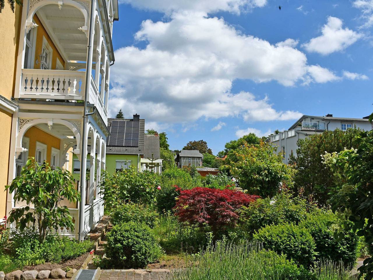 Ganze Ferienwohnung, Deb 042 Ferienwohnungen im Ostseebad Göhren Villa - Ferienwohnung Klabautermann mit Terrasse in Göhren, Rügen