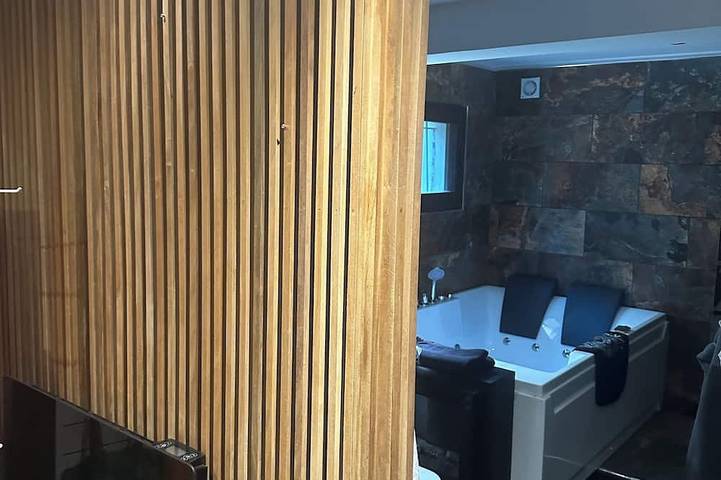 Location de vacances pour 12 personnes, avec piscine à Aigues-Vives - 2