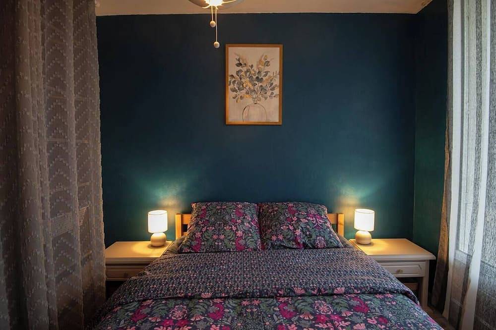 Entire apartment, Écrin de Lumière in Vienna in Vienne (Isère), Vienne region